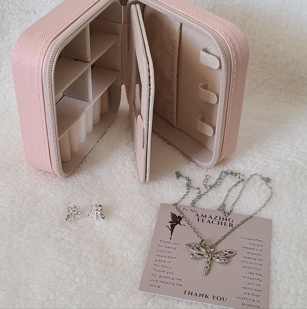 Travel Jewelery Box , Elegant Silver Dragonfly Necklace & Silver Bee Earings 🐝